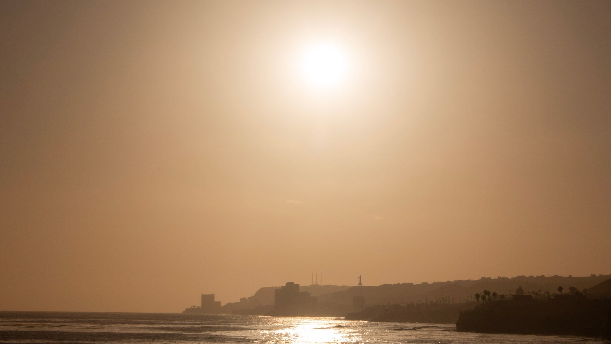 Direct Sunlight demonstrating UV exposure