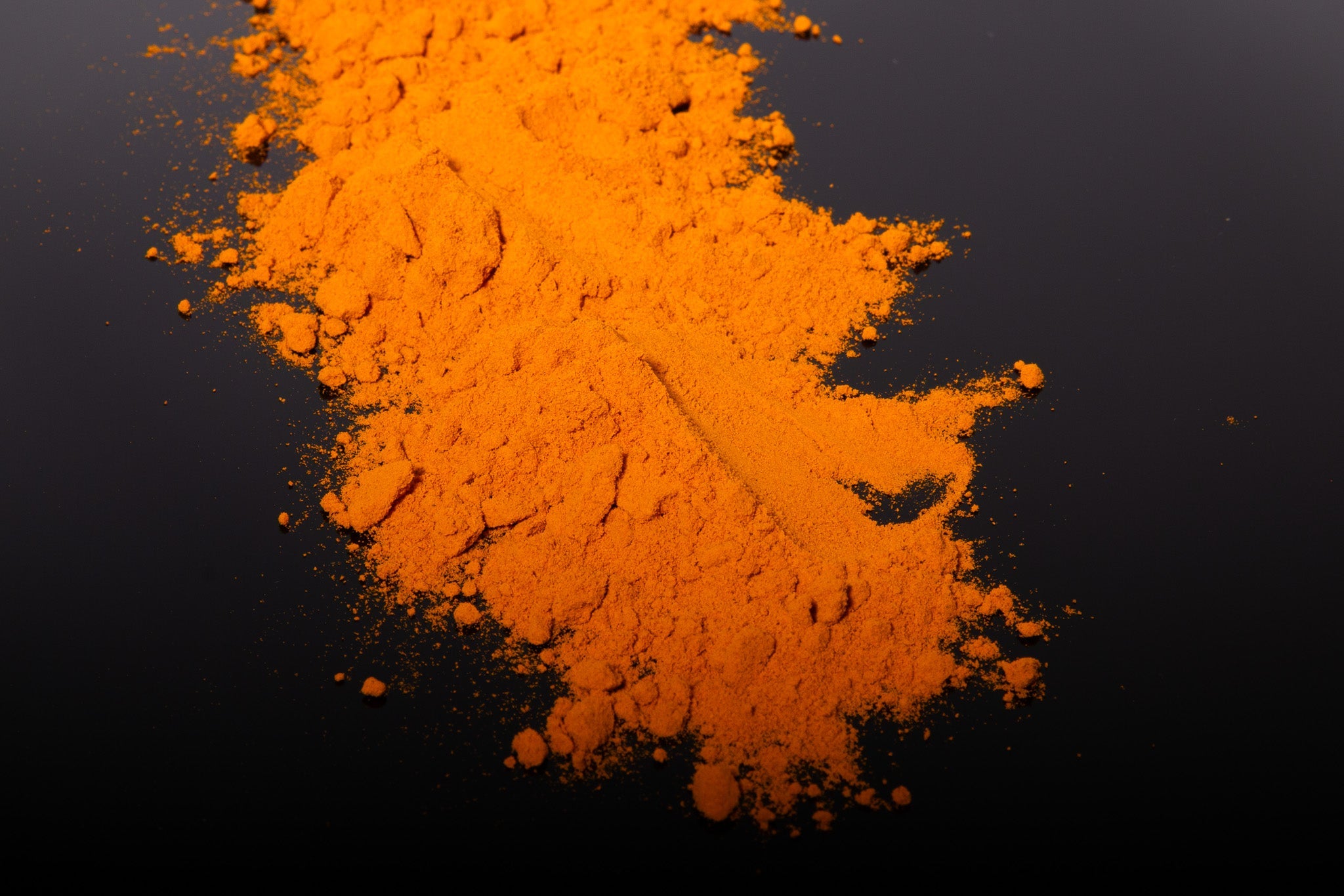 Botanical Brilliance: A Physician's Review of Turmeric Supplement And Hair Loss